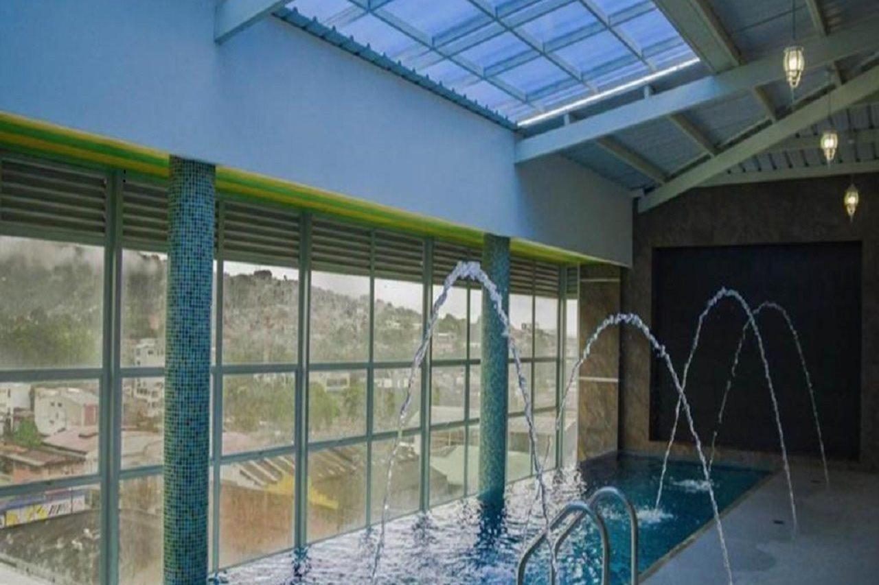 Hotel Andinos Plaza Florencia Florencia  Eksteriør bilde
