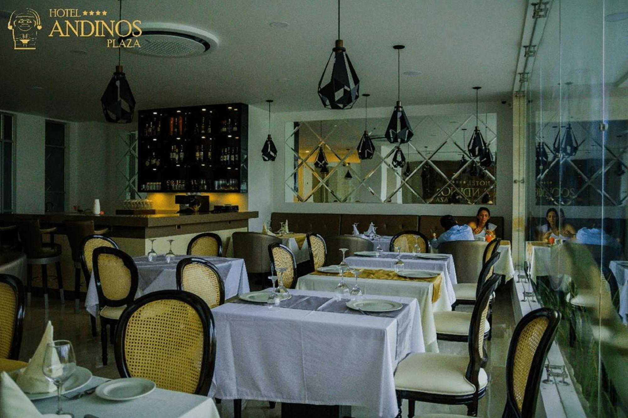 Hotel Andinos Plaza Florencia Florencia  Eksteriør bilde