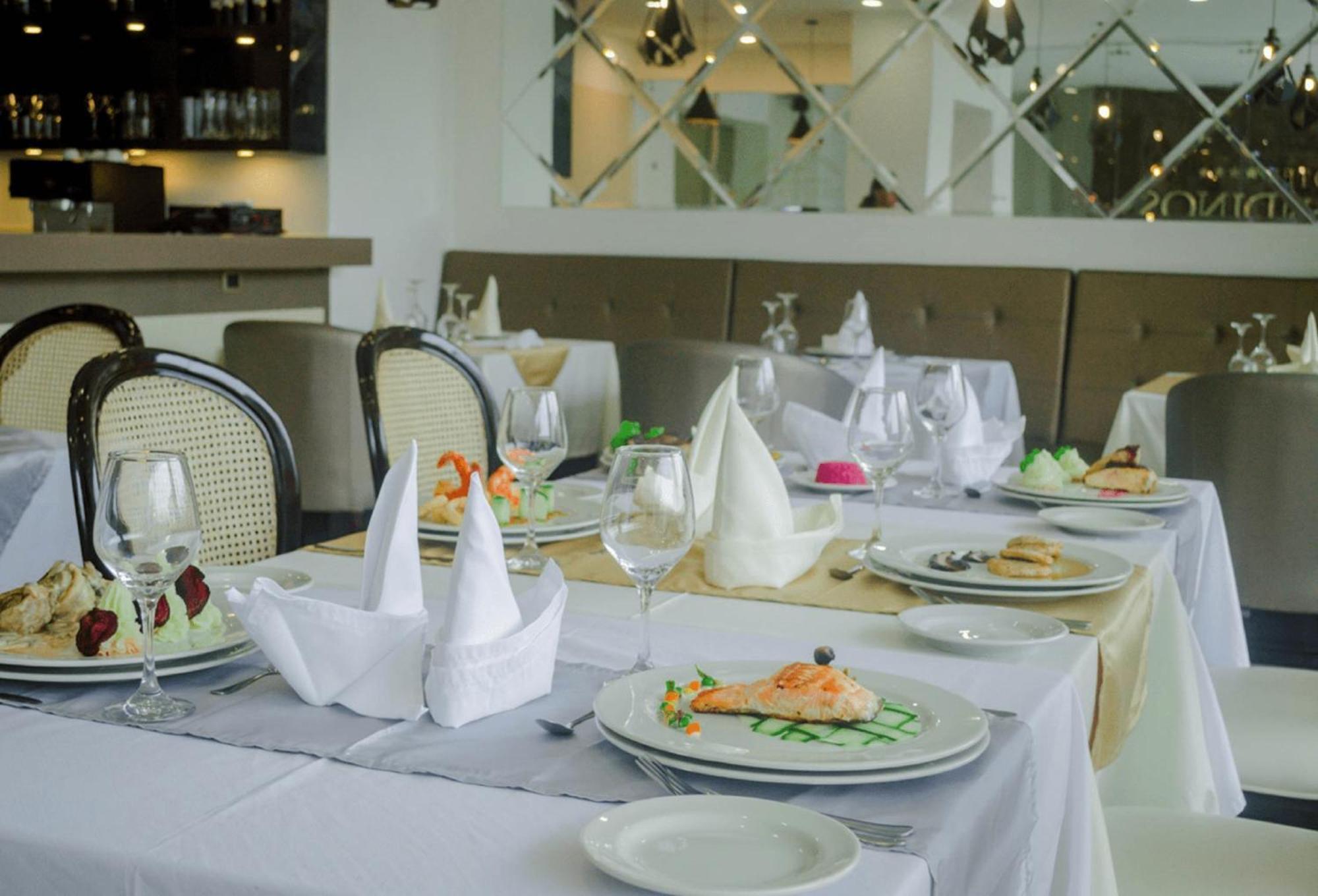 Hotel Andinos Plaza Florencia Florencia  Eksteriør bilde