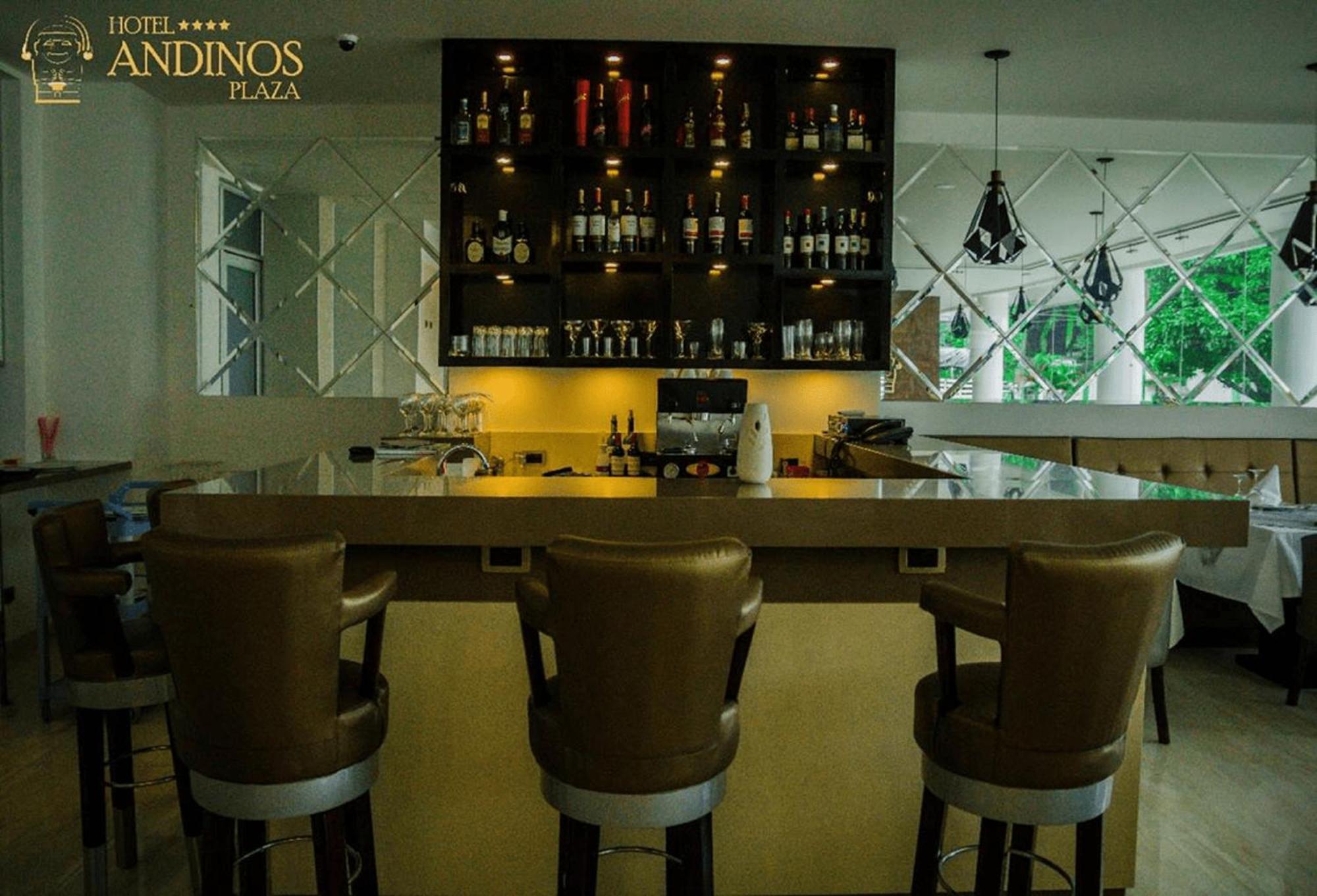 Hotel Andinos Plaza Florencia Florencia  Eksteriør bilde